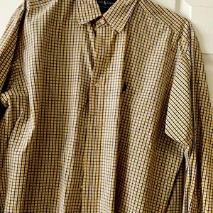 Large Men’s Ralph Lauren long sleeve button down shirt